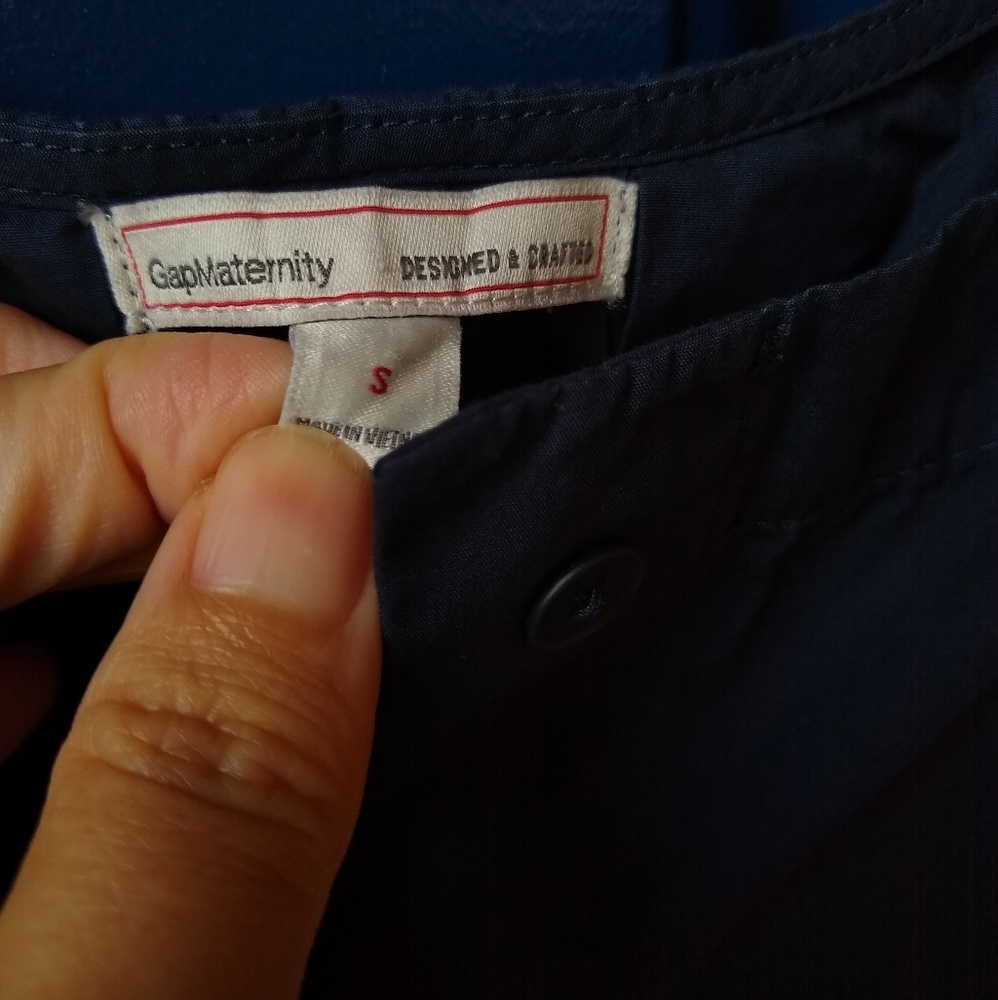 Gap Maternity | 100% cotton button down dress - Picture 2 of 7